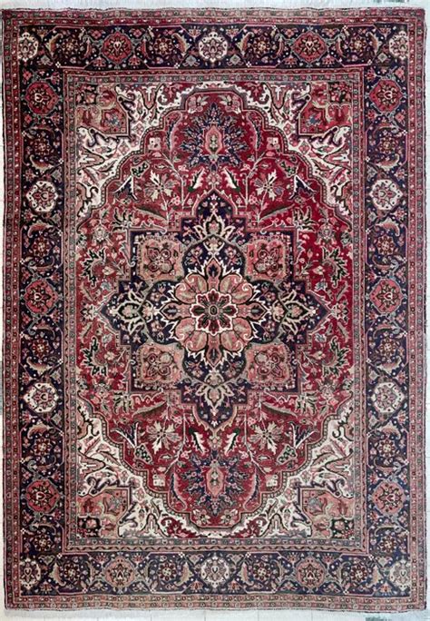 Heriz Carpet 338 Cm 235 Cm Catawiki