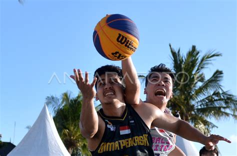 Bima Perkasa Jogja Kalahkan Bali United Basketball Antara Foto