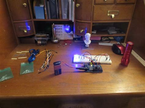 Ambient Light Sensor Using Photo Resistor And Led Lights