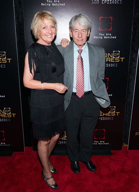 Hot Sexy Kim Hartman Bikini Pics