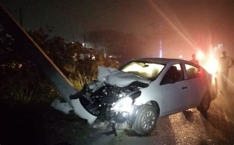 Aparatoso Accidente Y Cierre Parcial En Entronque De Carretera C Rdoba