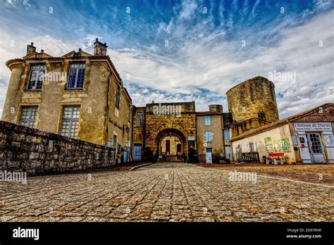 The Entrance To Chateau De Duras Duras Lot Et Garonne France Stock