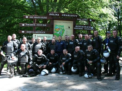 Policjanci Sto Ecznego Opp Niepokonani Z Ycia Garnizonu Sto Eczny