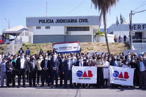 Oab Mt Faz Ato De Desagravo Onde Advogada Foi Agredida