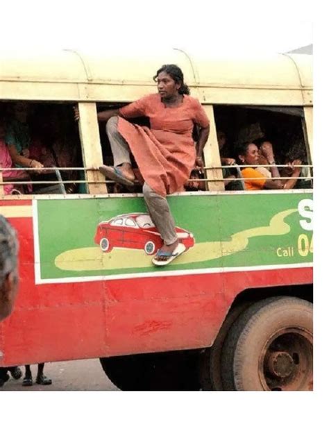 6 Aksi Cewek India Yang Kelewat Absurd Netizen Vrindavan Memang Beda Hot Liputan6