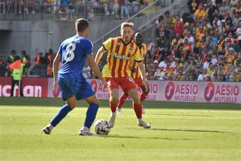 Enfant Du Rc Lens Tom Pouilly A Fait Sa Grande Premi Re Bollaert