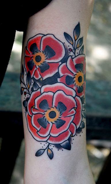 Poppy1 Traditional Poppy Tattoo Trendy Tattoos Poppies Tattoo