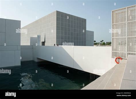 Tourists Visiting The Louvre Abu Dhabi Stock Photo Alamy