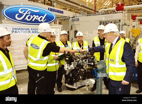 Mayor visit ford dagenham plant hi-res stock photography and images - Alamy