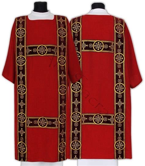 Gothic Dalmatic DF579 AC27 EN Ars Sacra