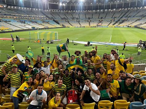 Movimento Verde E Amarelo Promete Festa Em Estreia Do Brasil