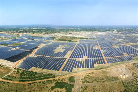 Adani Builds World S Largest Solar Power Plant In Tamil Nadu India