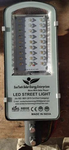 Solar High Mast Street Light Watt Aluminium Casting At Rs In