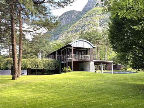 Vendita Villa Unifamiliare Chiavenna Ottimo Stato Con Balcone