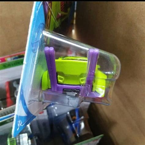 T Hunted A In Dita Tesla Cybertruck Da Hot Wheels E Mais Novidades