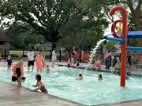 42 Best Twin Cities Splash Pads And Wading Pools