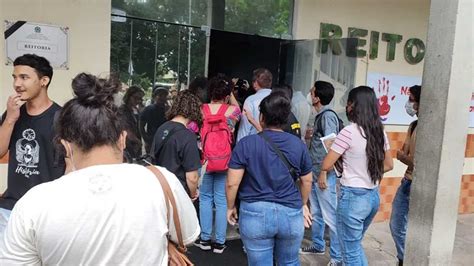 Caso Janaina Bezerra Estudantes Ocupam Reitoria Da Ufpi Pi H