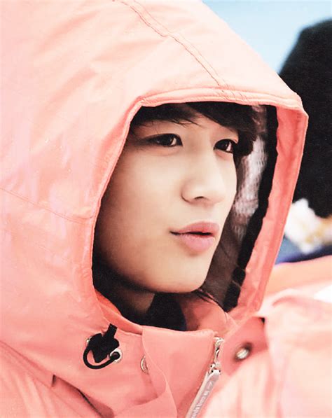 SHINee S Minho Rocking The Orange Onew Jonghyun Lee Taemin B2st