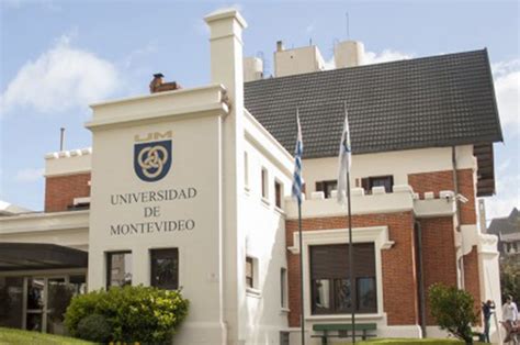 Universidad de Montevideo, Careers and Opportunities, La Trobe University