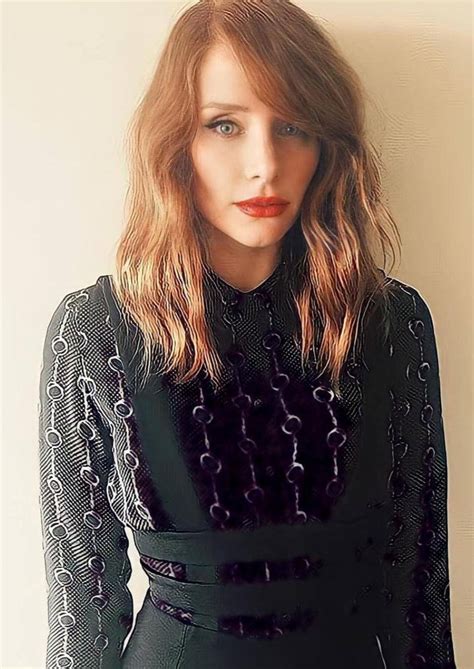 Bryce dallas Howard.. Red hair and red lips... My weakness | Scrolller