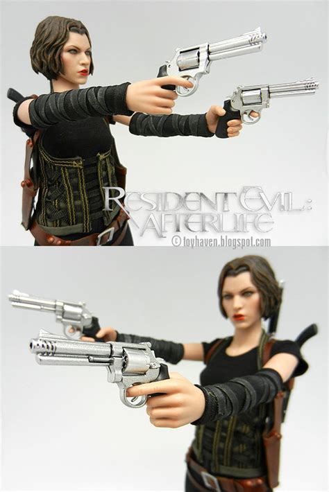 Toyhaven Review Ii Resident Evil Afterlife Alice Inch Collectible Figure By Hot Toys