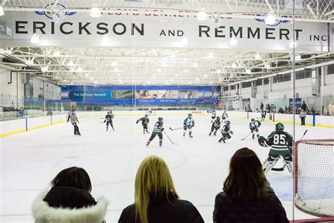 Ice Hockey Brooklyn - Ice Hockey Rink | Aviator Sports & Events Center