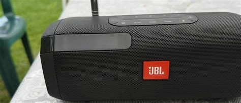 Test De L Enceinte Bluetooth Jbl Charge Prix Raisonnable Et De Qualit