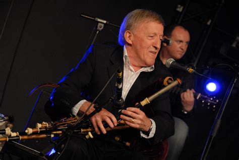 Paddy Moloney Member Of The Chieftains • Go To