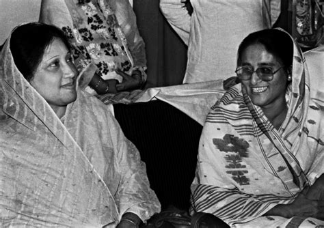 Hot Sexy Khaleda Zia Bikini Pics