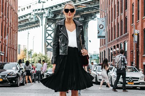 An Edgy Way To Wear A Pleated Skirt Fashion Jackson