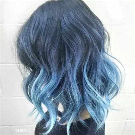 15 Model Ombre Rambut Pendek Sebahu Warna Biru Dailysia