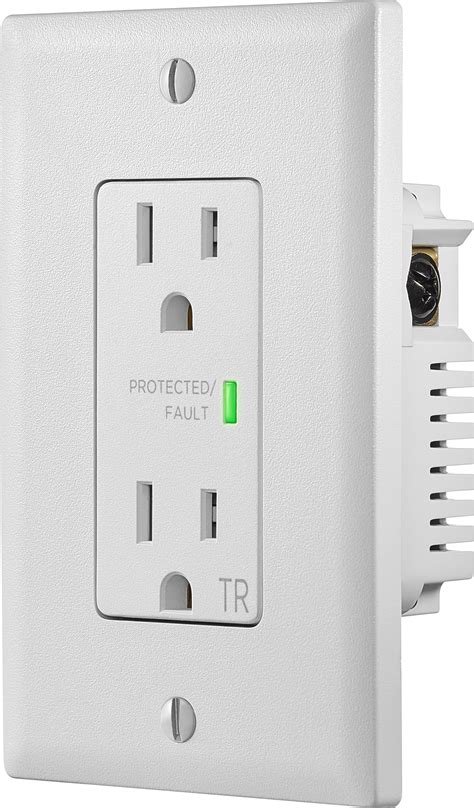 Insignia™ 2-Outlet In-Wall Surge Protector White NS-HW120S18 - Best Buy