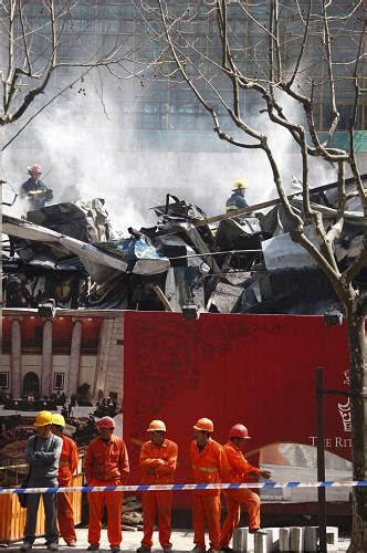 上海陆家嘴一在建工地发生火灾