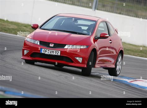 Honda Civic Type R Model Year 2008 Red Driving Diagonal From The Front Frontal View Test