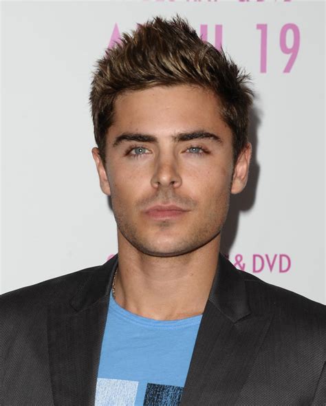 Lévolution Physique De Zac Efron Du Jeune Premier Disney Au