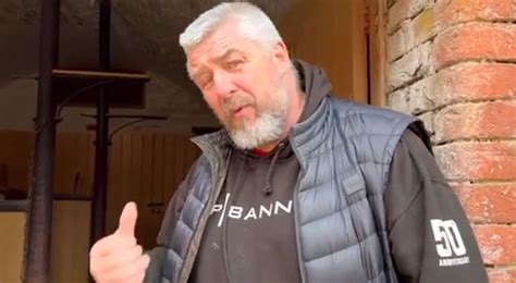 Sas Veteran Big Phil Campion Explains How Munitions Got To The Guns