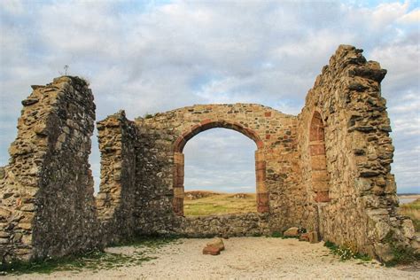 Your Comprehensive Guide To Visiting Llanddwyn Island Anglesey