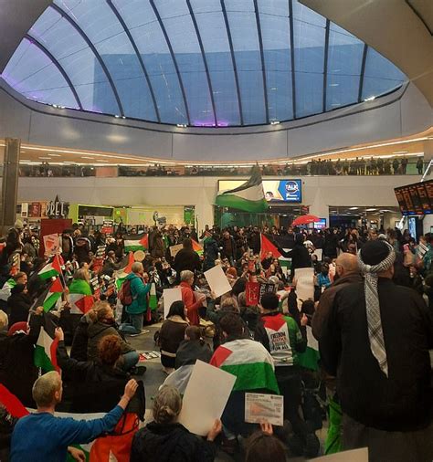 Birmingham New Street Station Is Invaded By Pro Palestinian Supporters