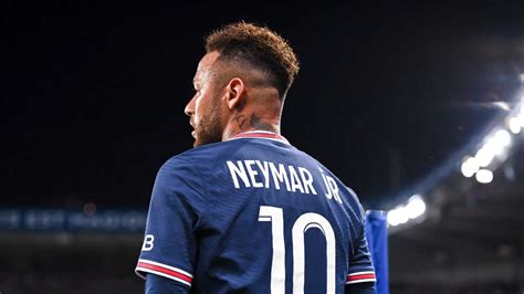 Qatar 2022 Neymar suspecté davoir comploté contre un joueur La