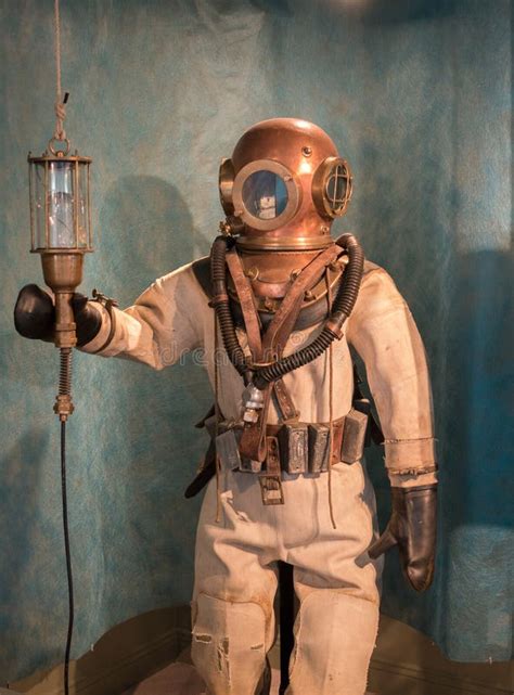 Antique Diving Suit Stock Image Image Of Helmet Lamp 34511513