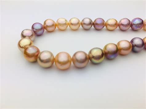 Natural Deep Metallic Edison Pearl Strand With Rainbow Color Ripple