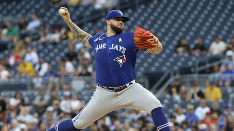 Blue Jays Ace Alek Manoah Leading Toronto To The Playoffs