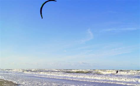 Kitesurfing In Knokke Heist Knokke Heist Belgium Kite Jungle