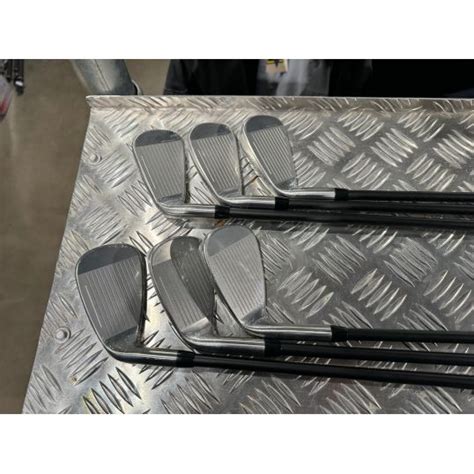 Cobra Aerojet One Length Irons Graphite Shafts Right Custom Pw