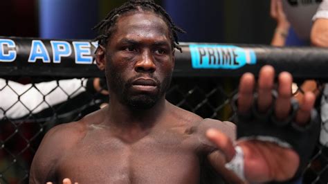 Jared Cannonier Picks Apart Marvin Vettori In Dominant Win Stream The