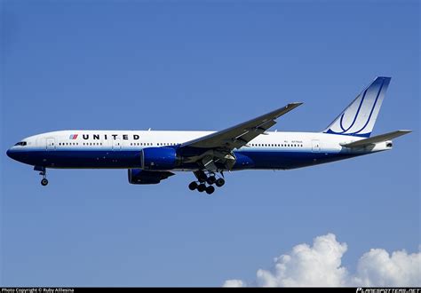 N776UA United Airlines Boeing 777 222 Photo By Ruby Alllesina ID