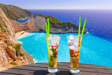 12 Best Party Islands In Greece For Nightlife Lovers