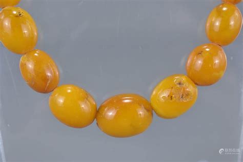 Bidlive Butterscotch Amber Necklace Containing Graduating Ovoid