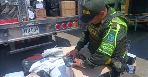 Incautan Un Cargamento De Marihuana Escondidas Entre Panelas En