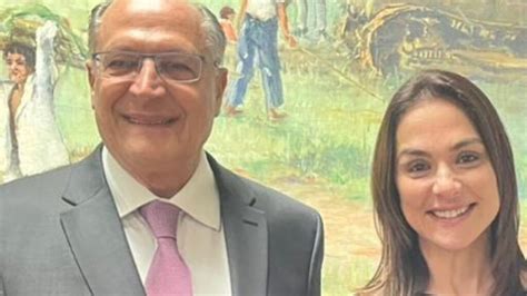 Deputada Ana Carolina Serra Apresenta Para Alckmin Proposta De